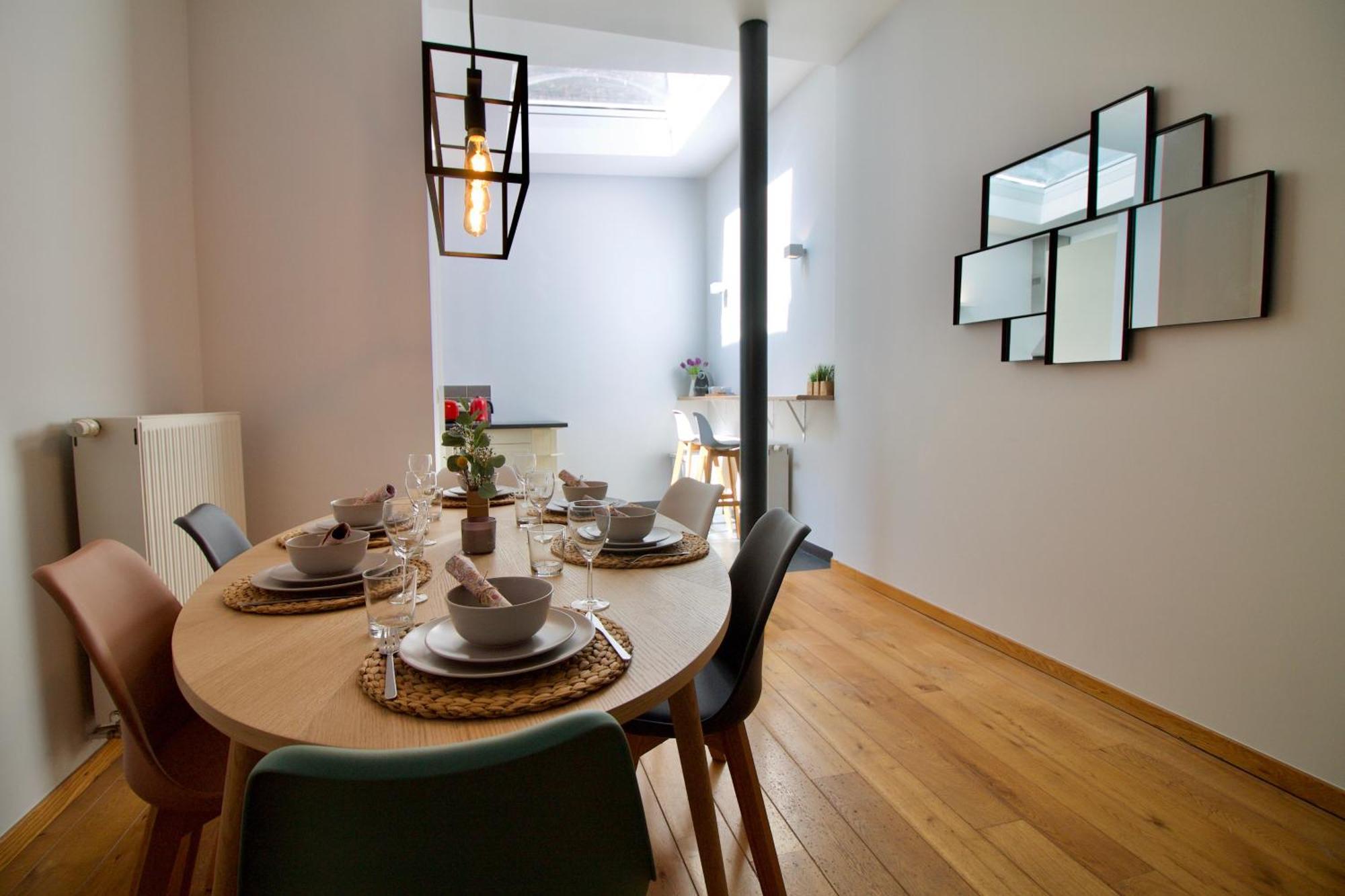 Heart Of Grand Place - Stunning 3Br Triplex Brüsszel Kültér fotó